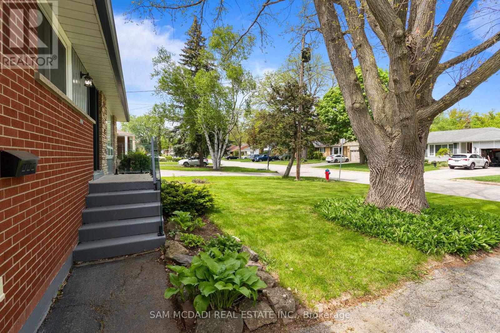 1250 DUNBAR ROAD - 5