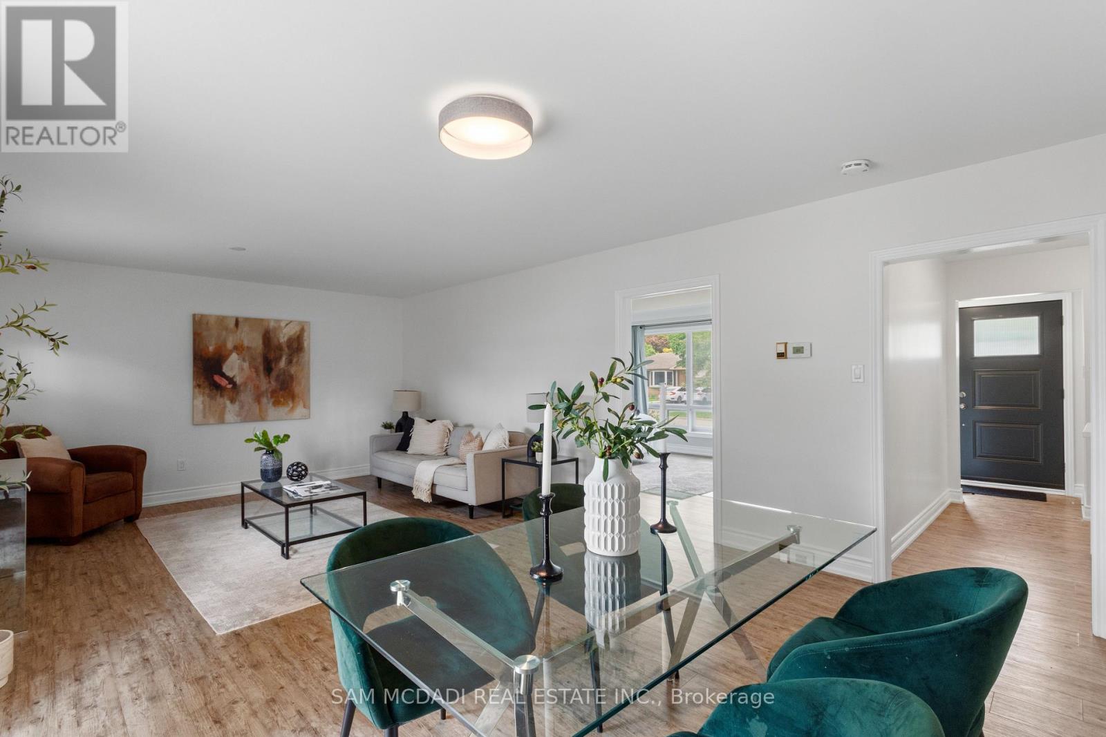 1250 DUNBAR ROAD - 7