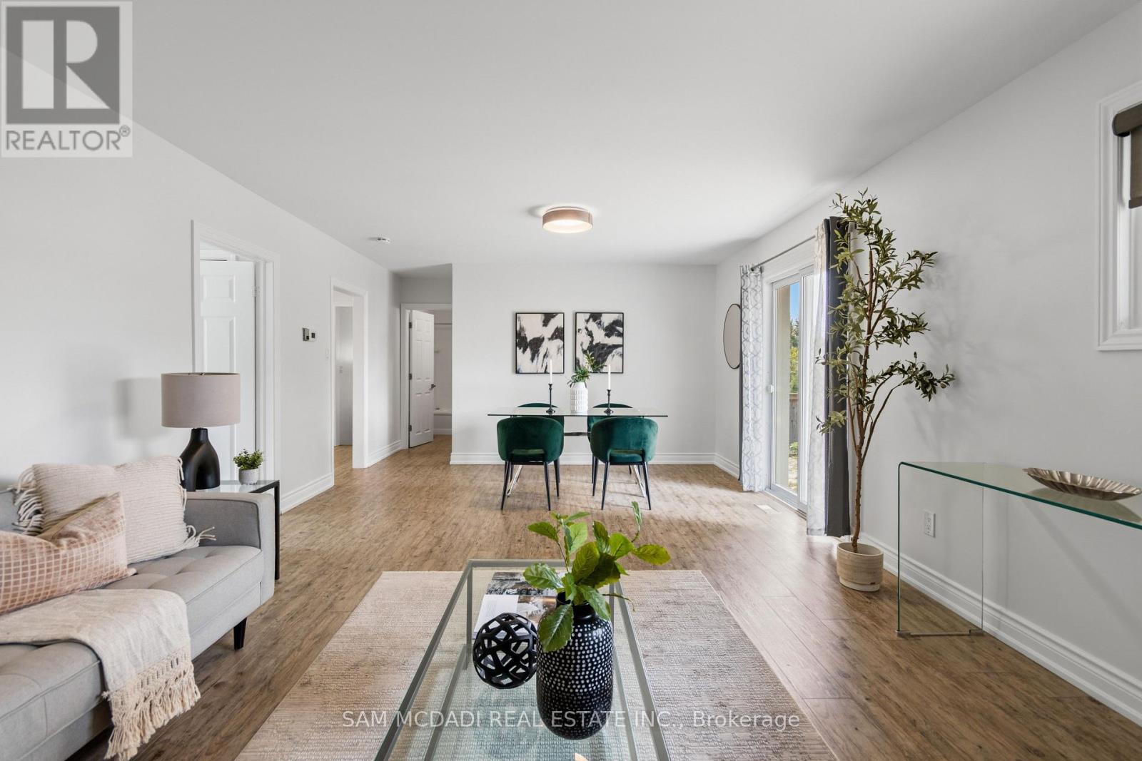 1250 DUNBAR ROAD - 8