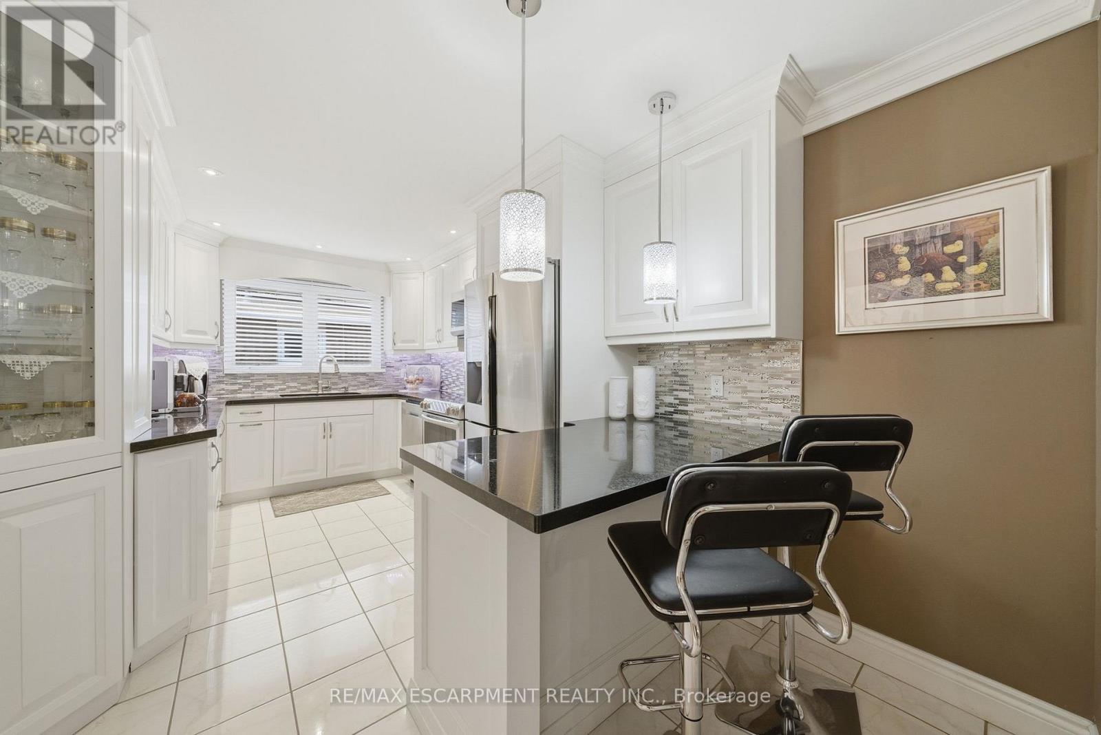1149 DOWLAND CRESCENT - 12