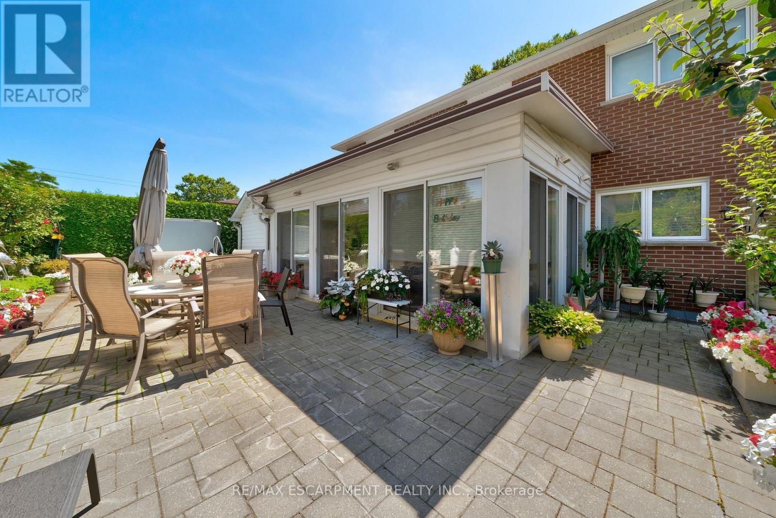 1149 DOWLAND CRESCENT - 46