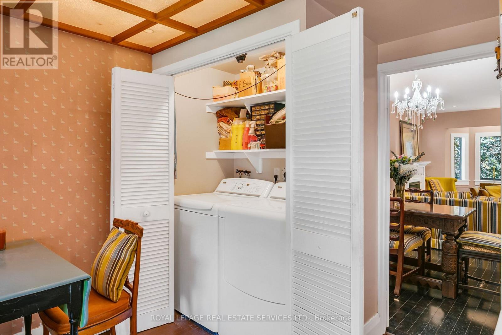 490 WILLARD AVENUE - 34