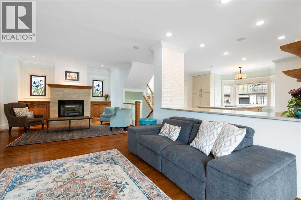 2402 Bowness Road NW - 11