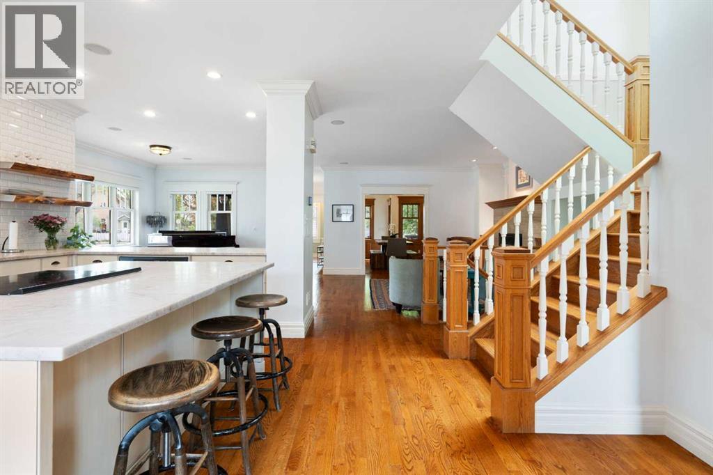 2402 Bowness Road NW - 21