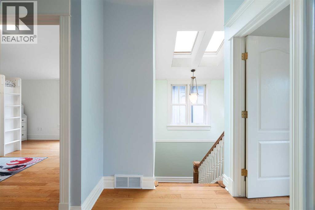 2402 Bowness Road NW - 22