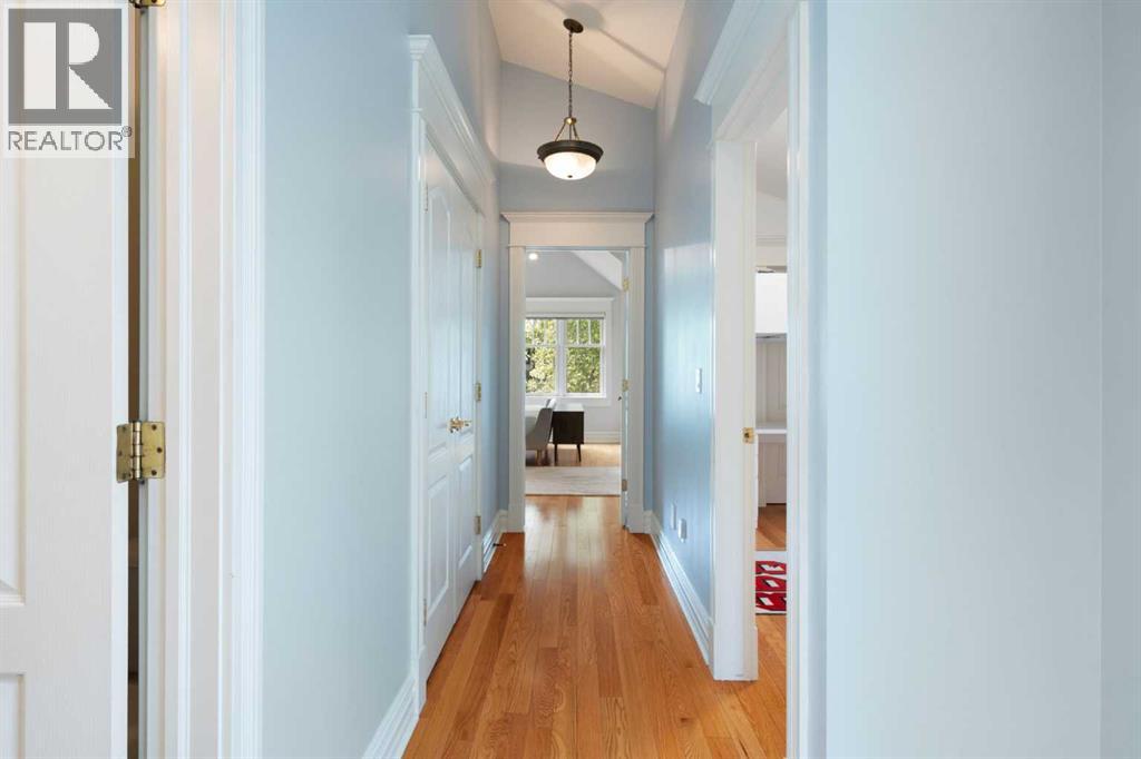 2402 Bowness Road NW - 23