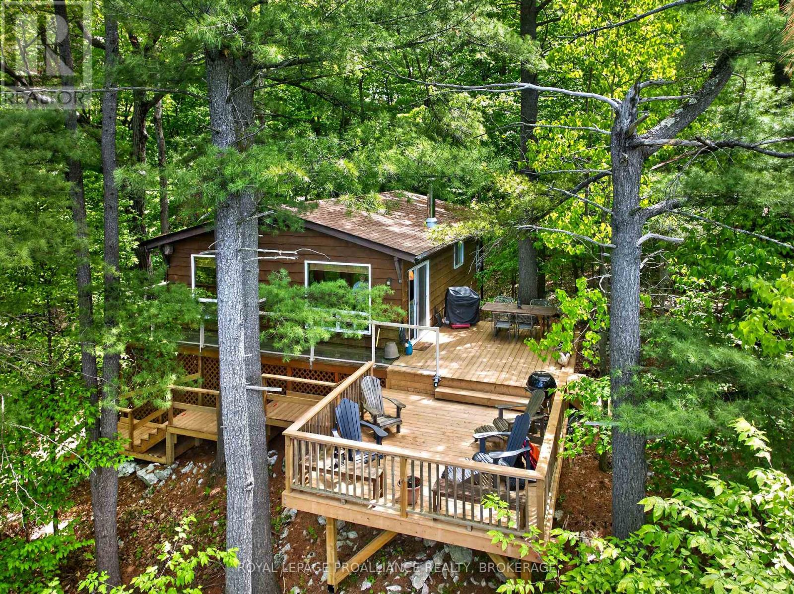 450 BROOKS POINT ROAD - 1