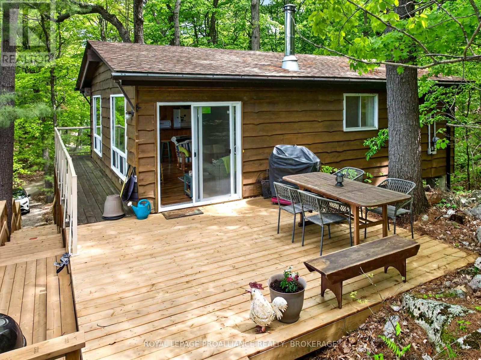 450 BROOKS POINT ROAD - Image 2
