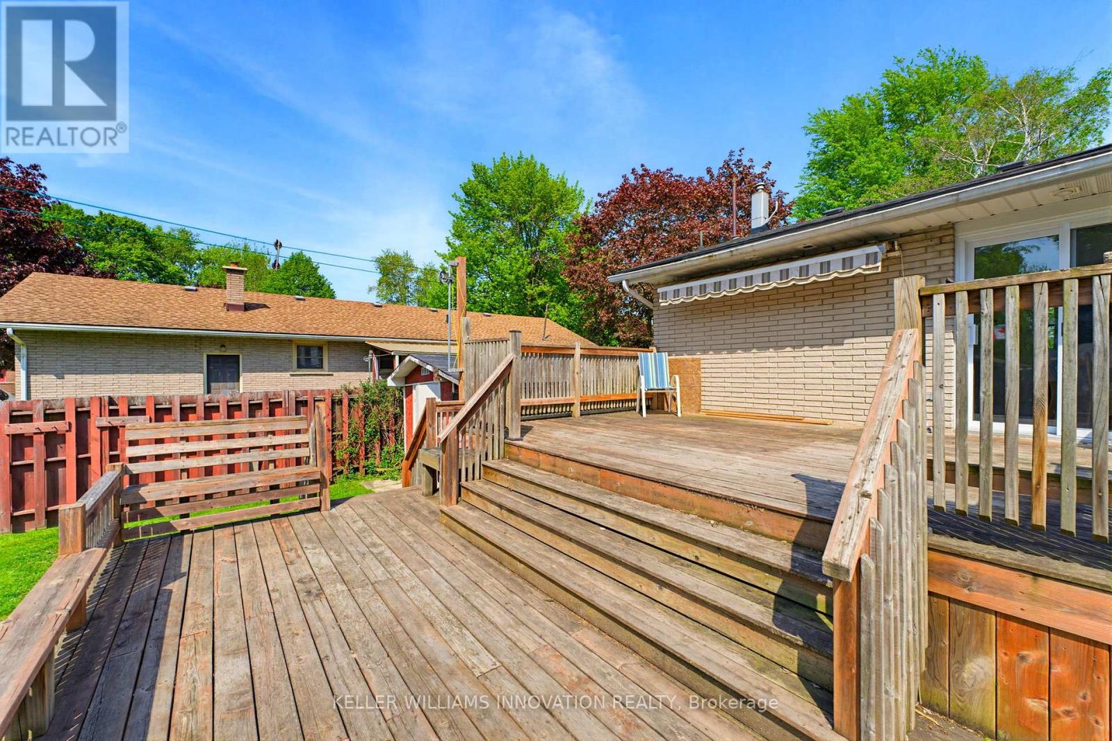 665 RICHMOND AVENUE N - 27