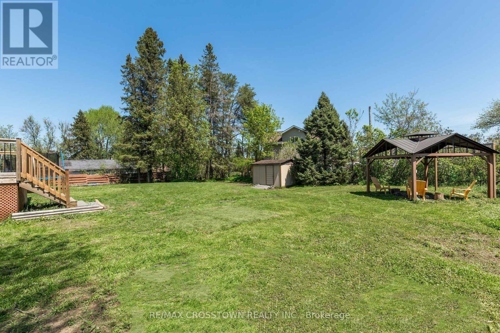 163 MAIN STREET - 35