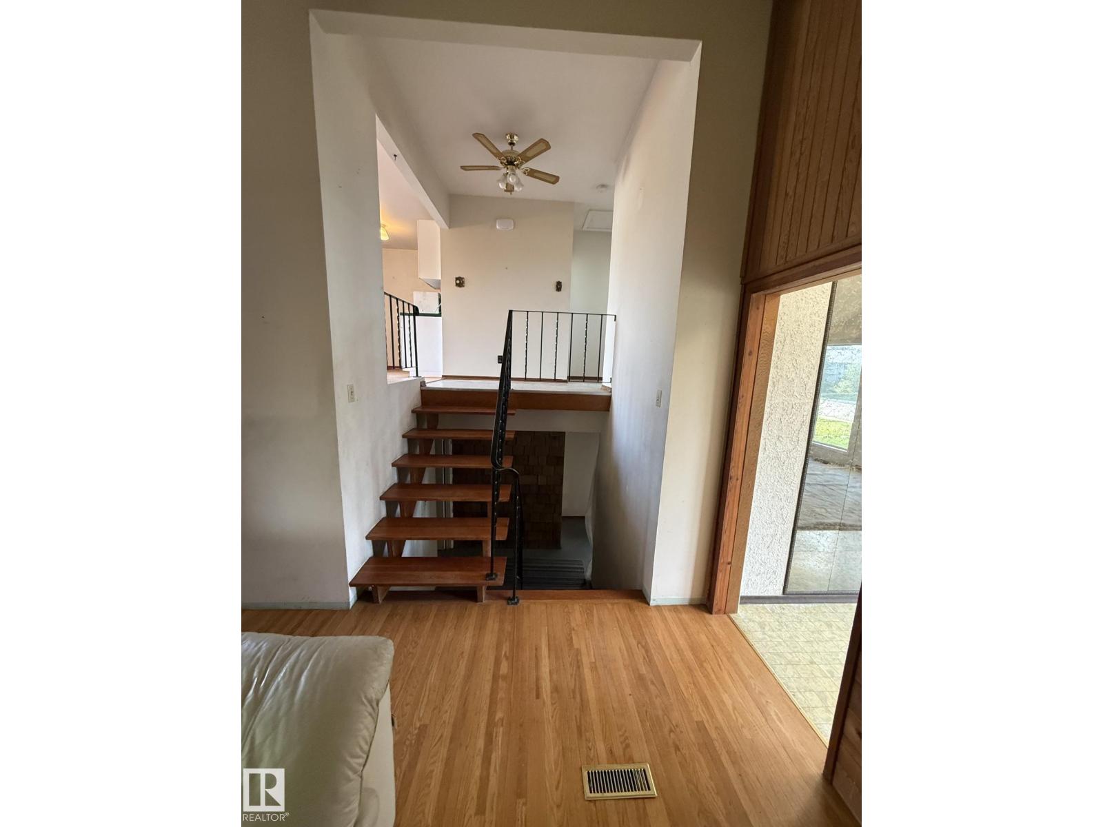 16321 - 109A Ave NW - 5