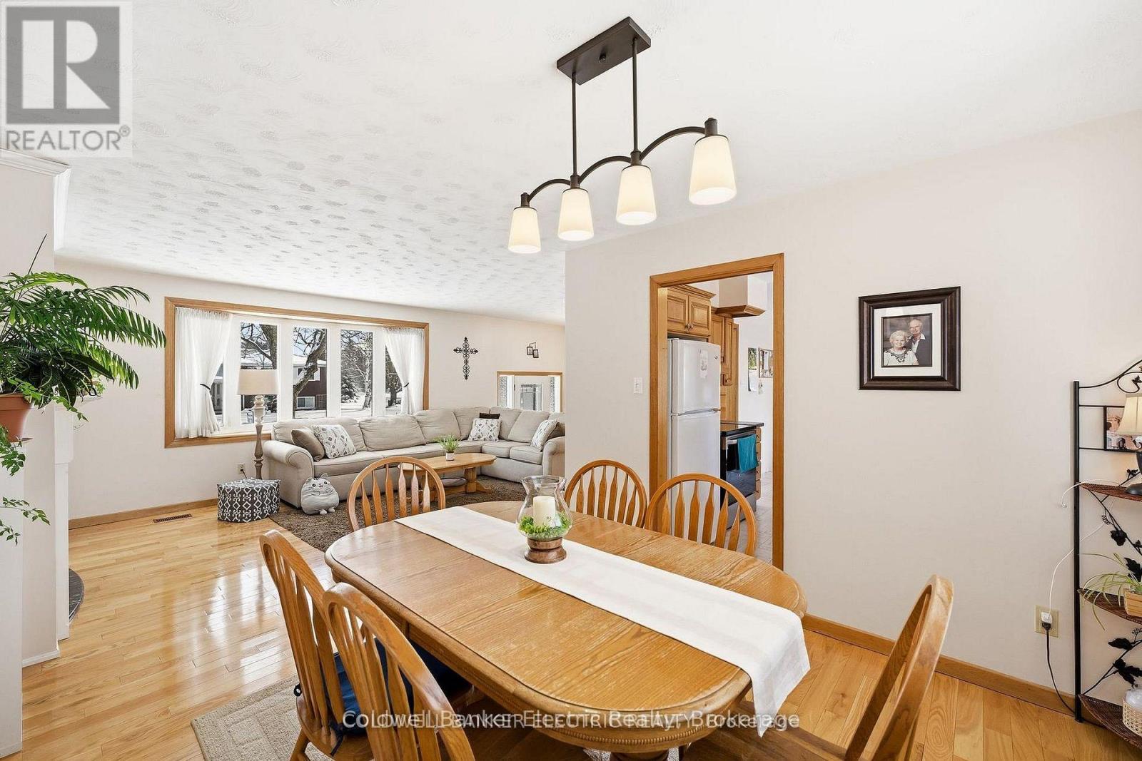 1341 HEATHER LANE - 9