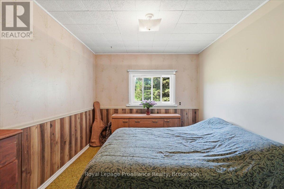 110 WALT ROAD - 27