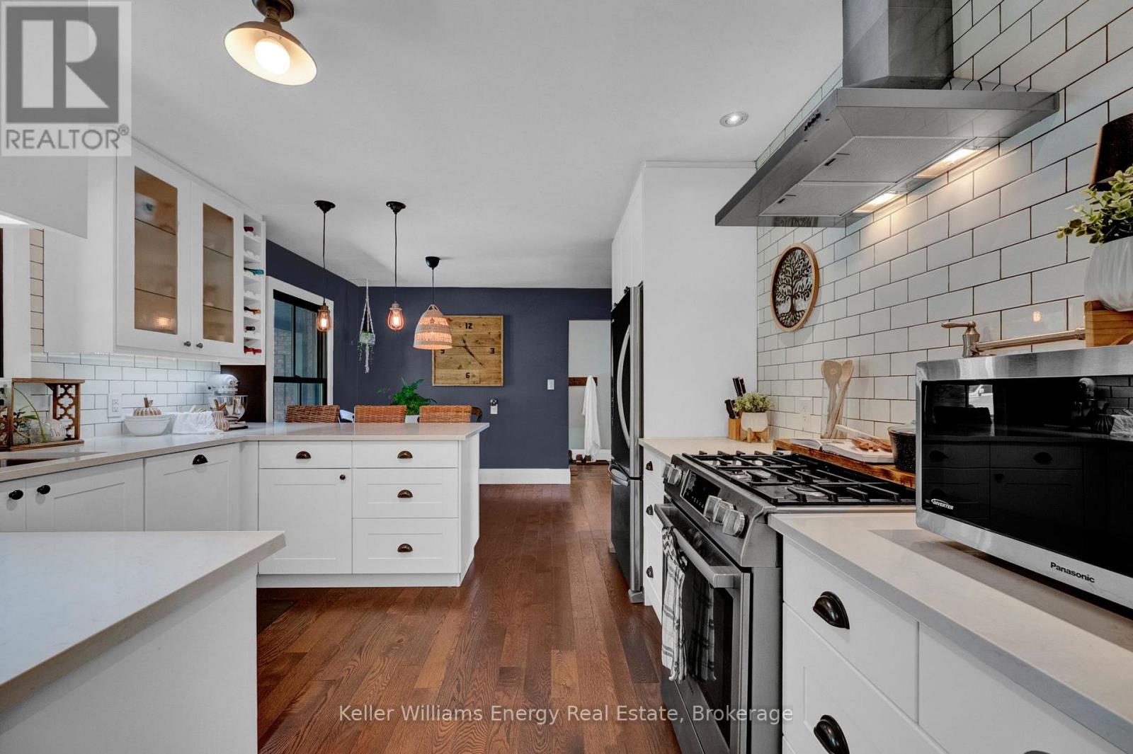 7814 RICHARDSON'S ROAD - 8