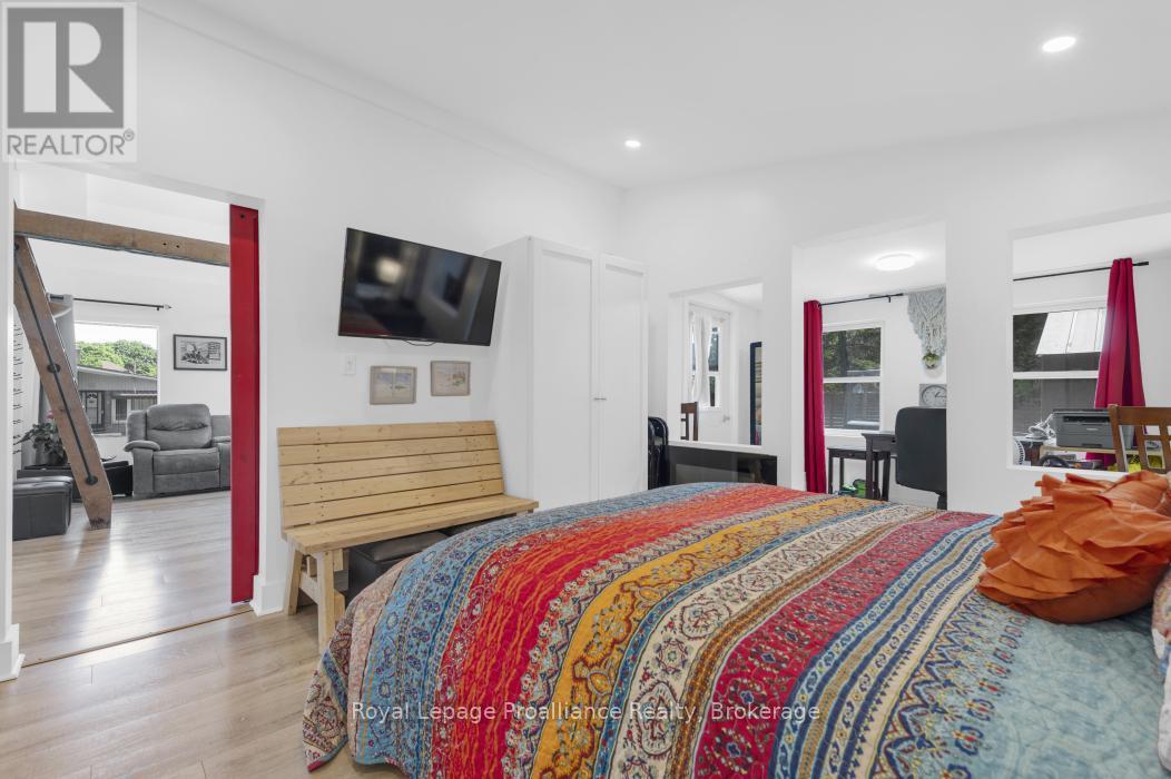 2 HOWARD STREET - 17