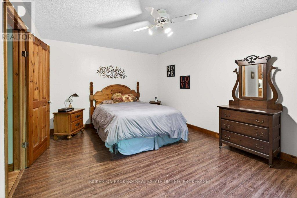 129 CROSS ROAD - 33