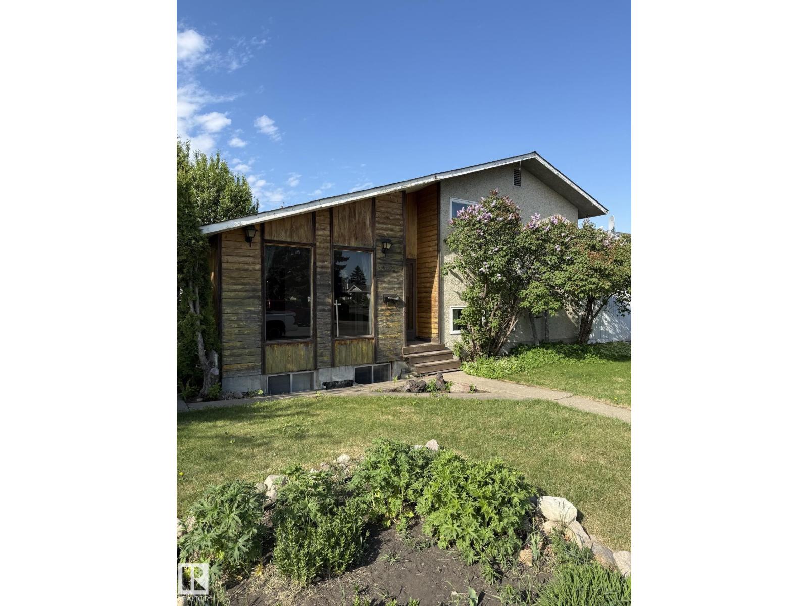 16321 - 109A Ave NW - 24