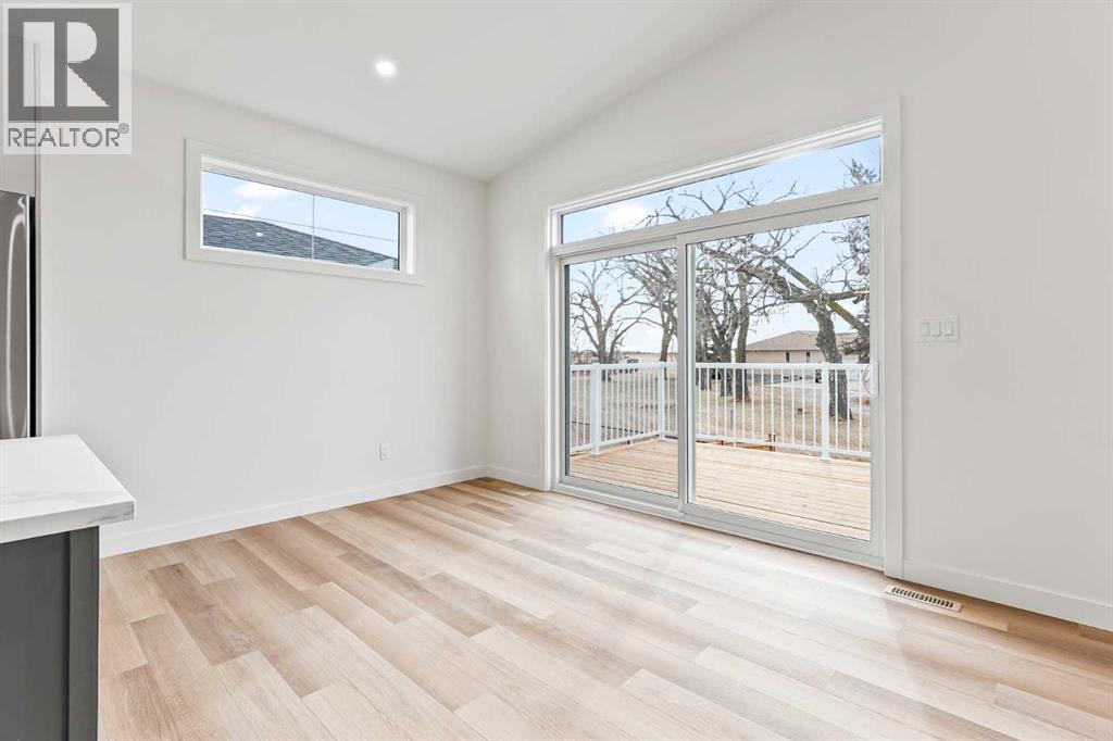 1612 Sixmile View  S - 21