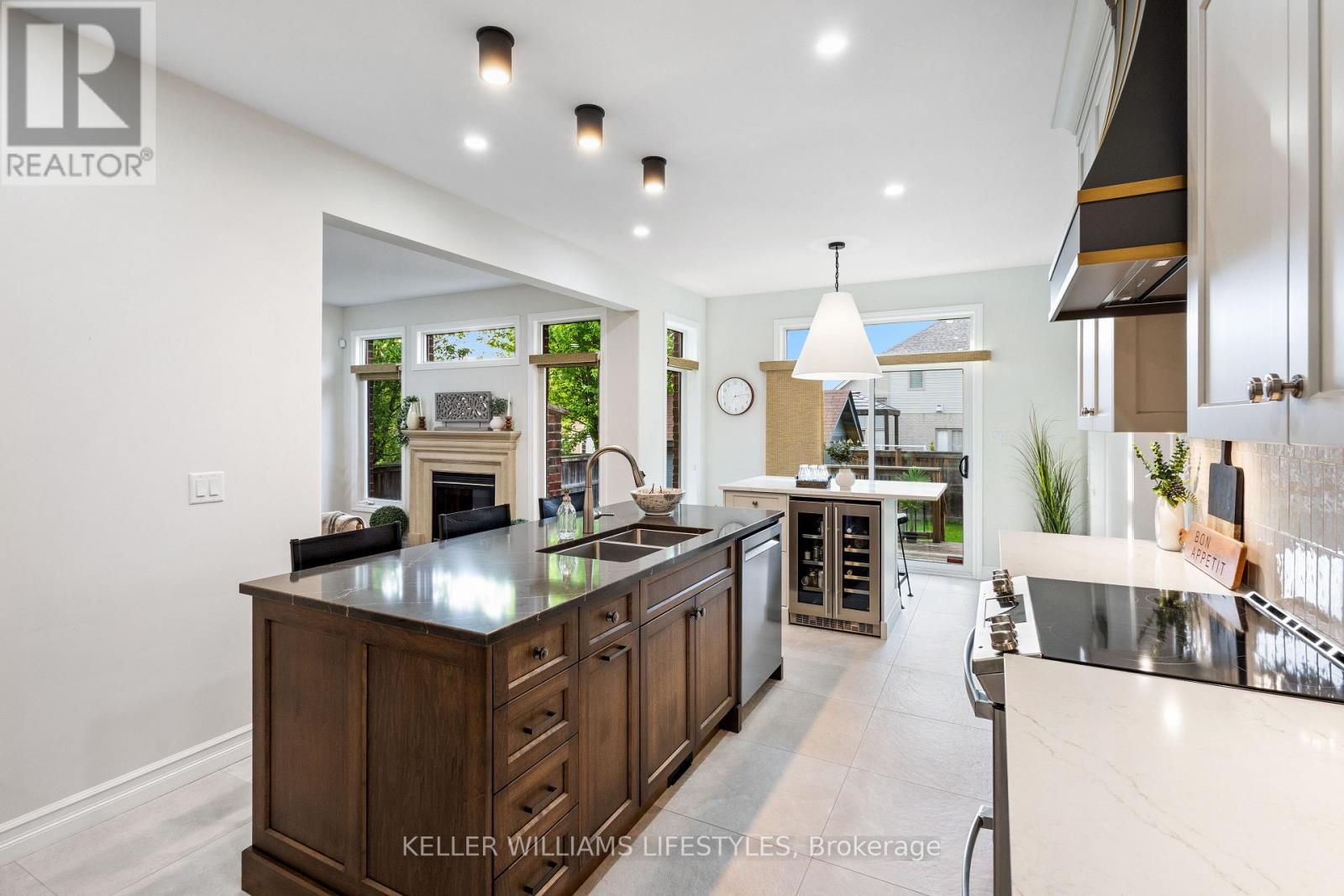 1238 THAMESRIDGE CRESCENT - 16