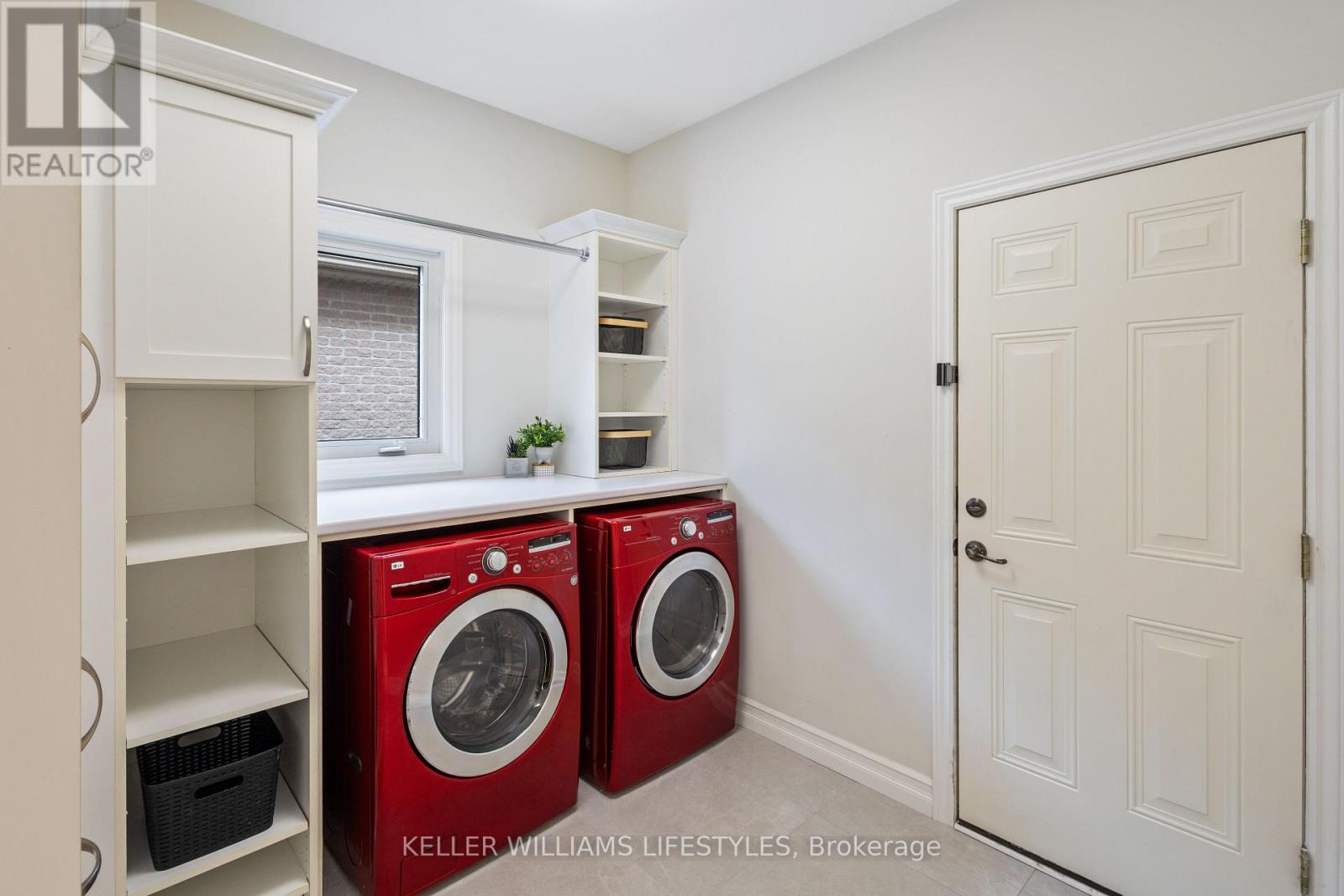 1238 THAMESRIDGE CRESCENT - 21