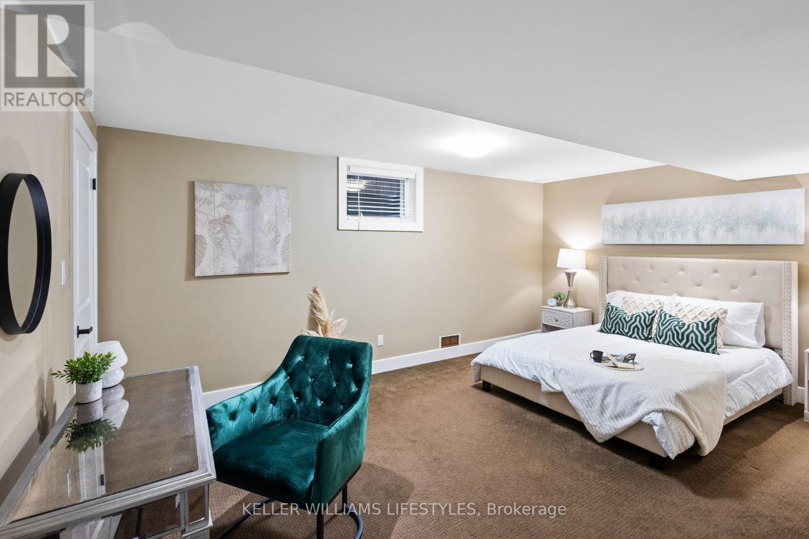 1238 THAMESRIDGE CRESCENT - 40