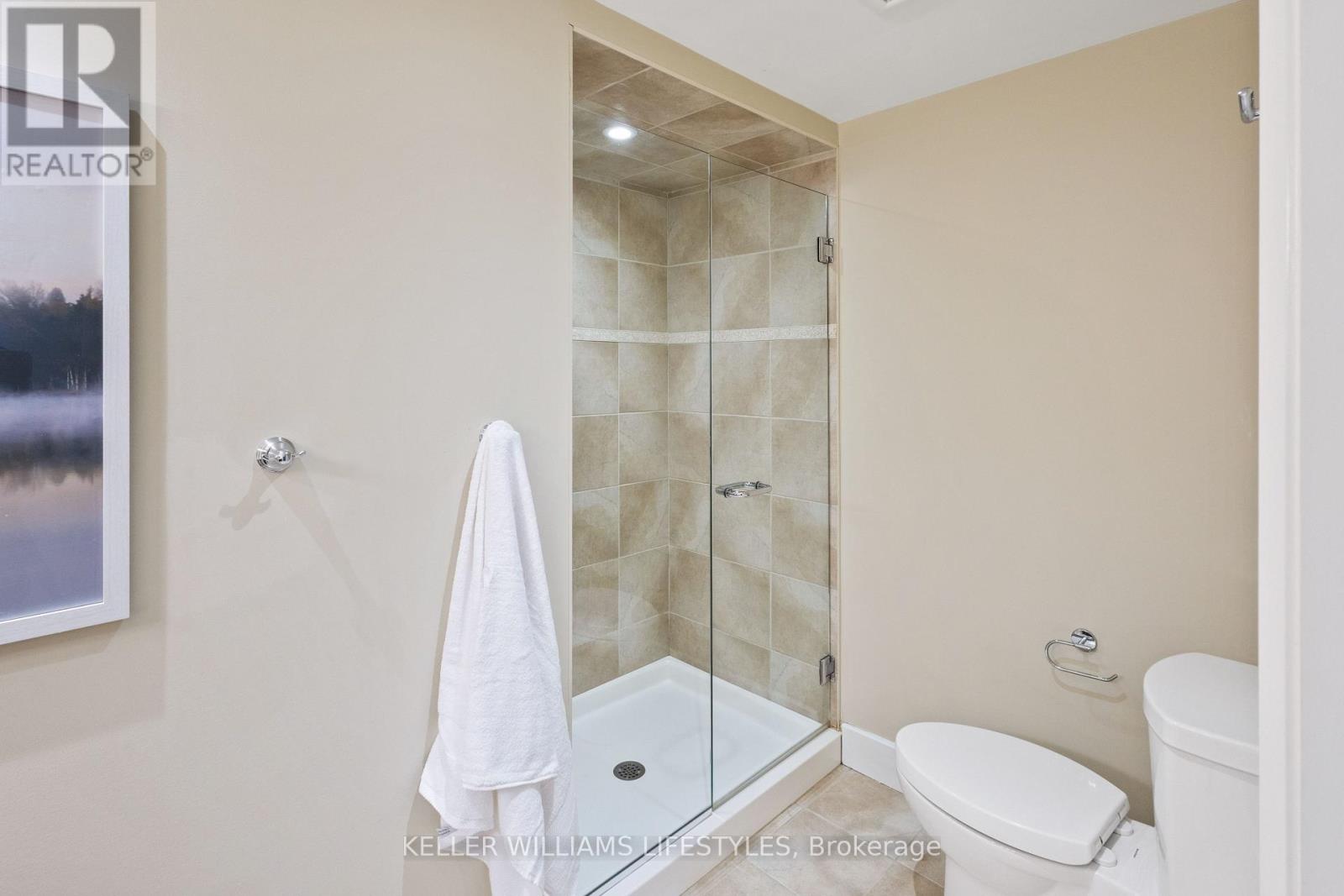 1238 THAMESRIDGE CRESCENT - 42