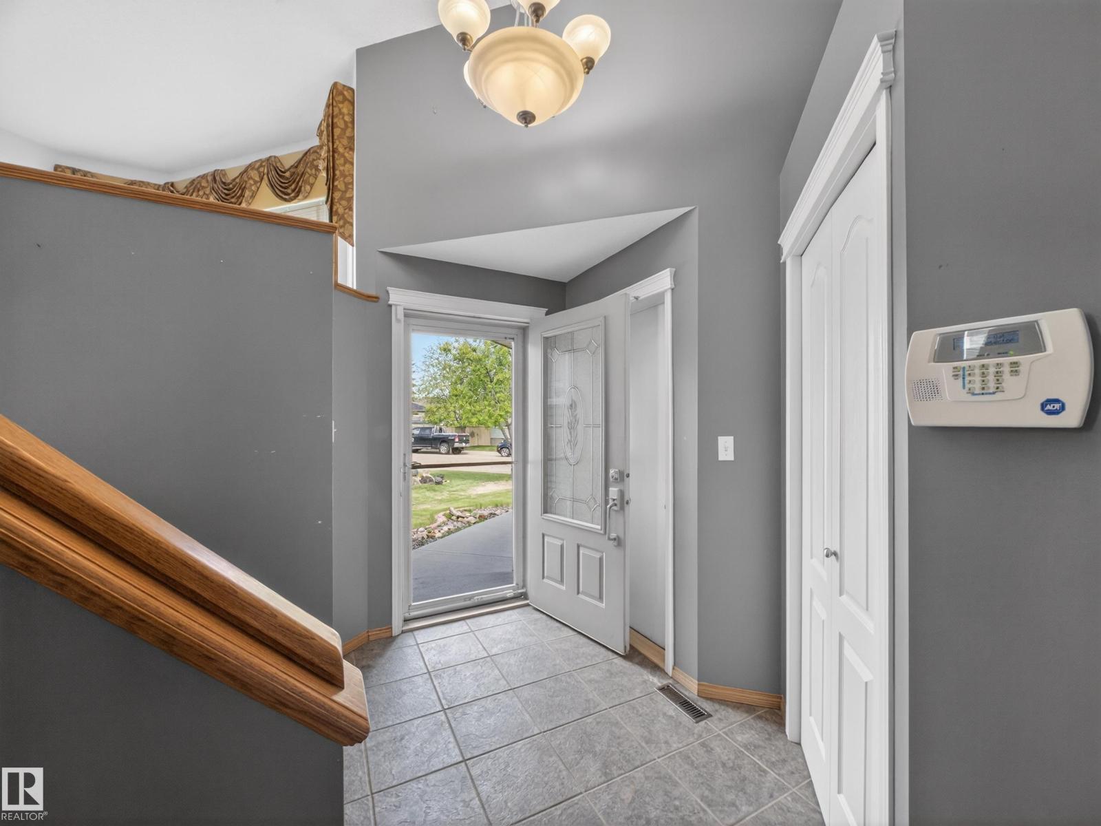 108 RIDGEPOINT WY - 36