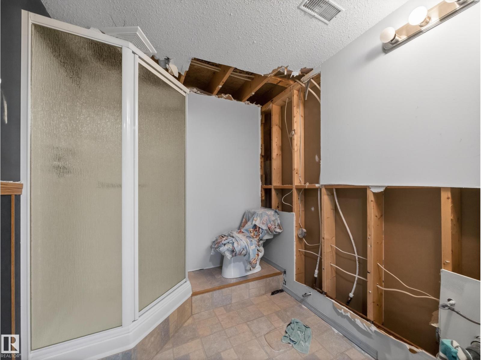 108 RIDGEPOINT WY - 50
