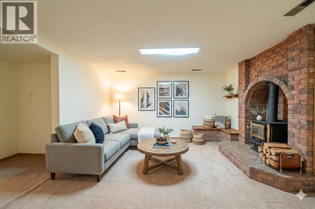 3320 Temple Road NE - 26
