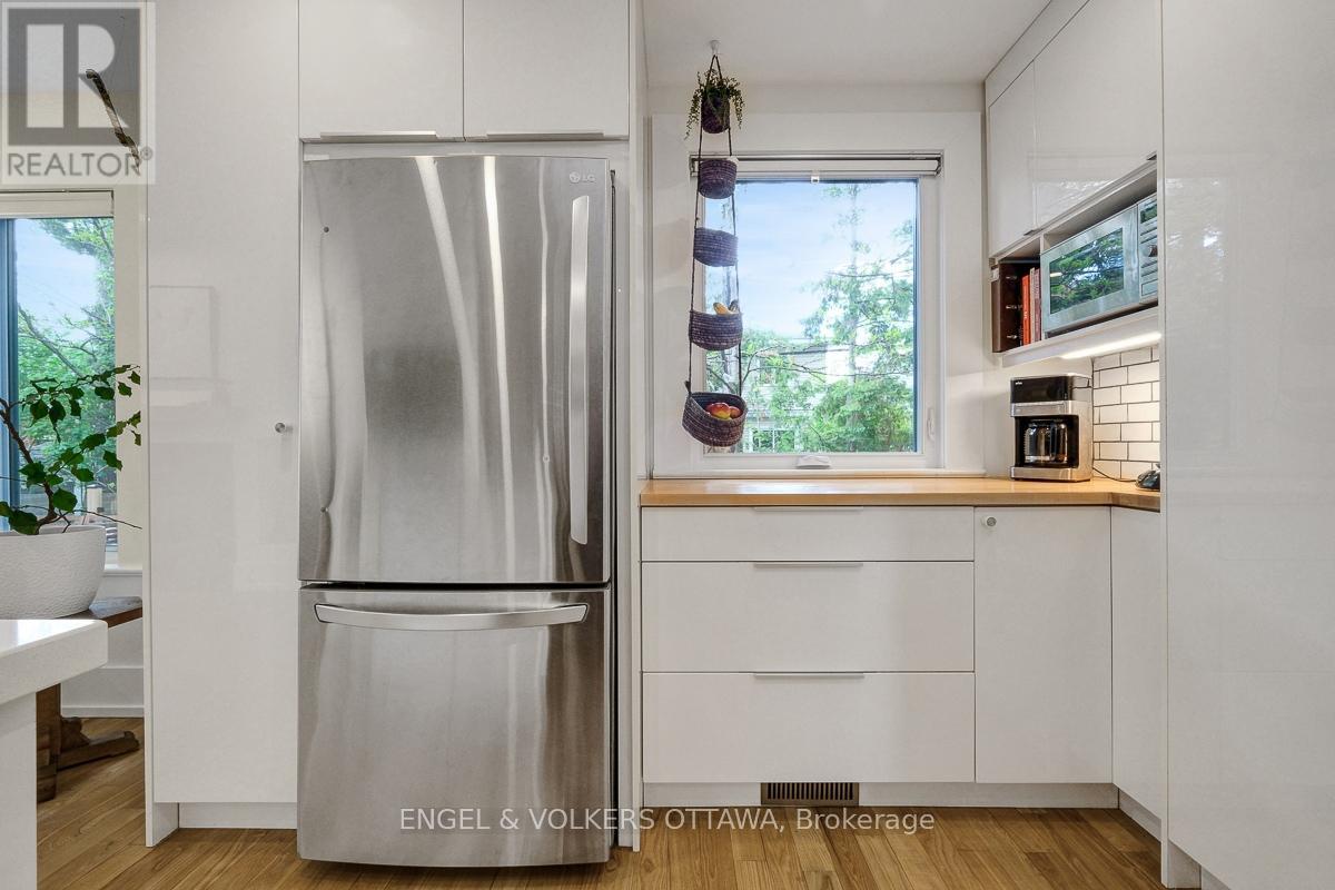 618 EDISON AVENUE - 17