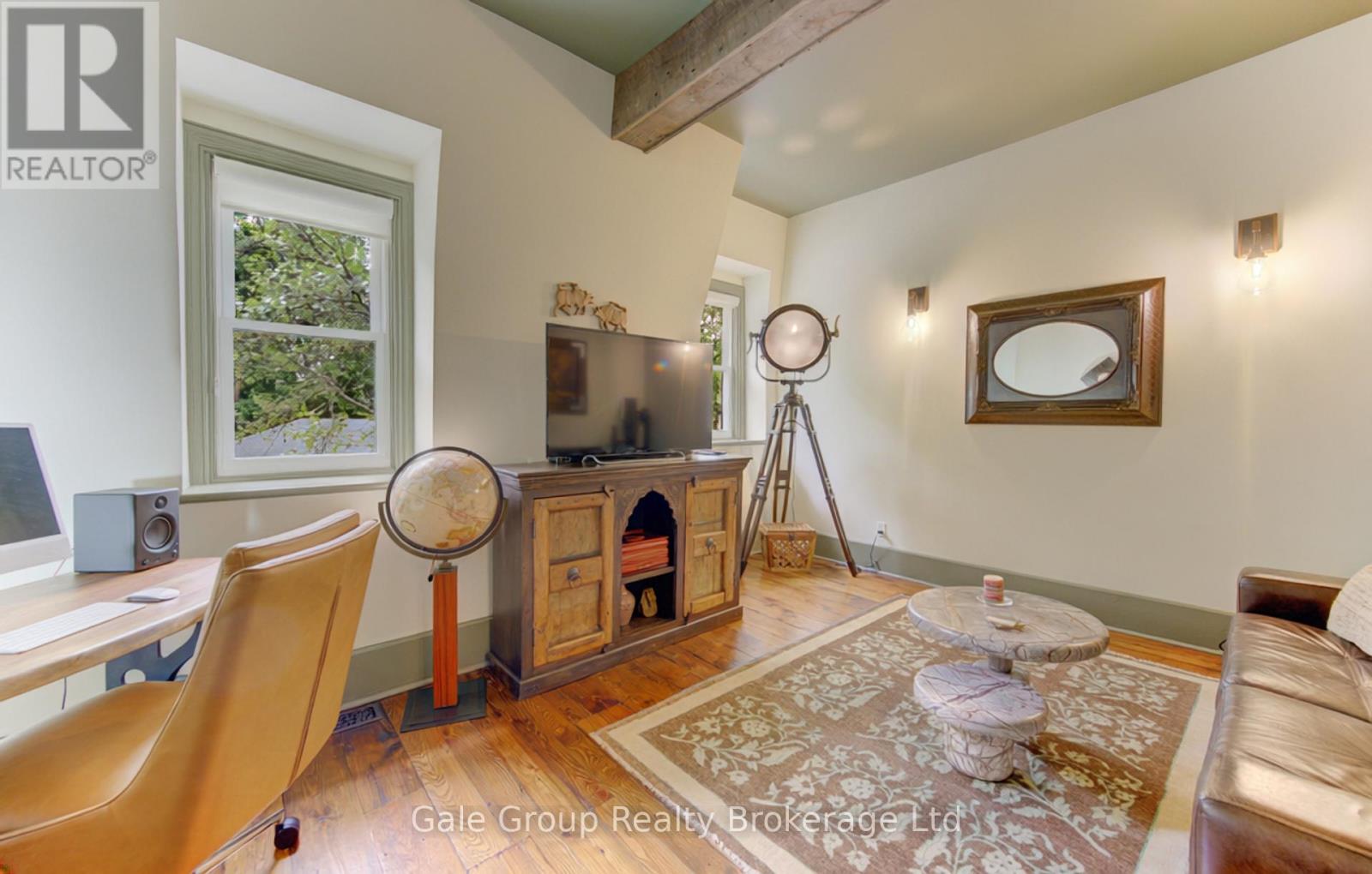 257 LIGHT STREET - 21