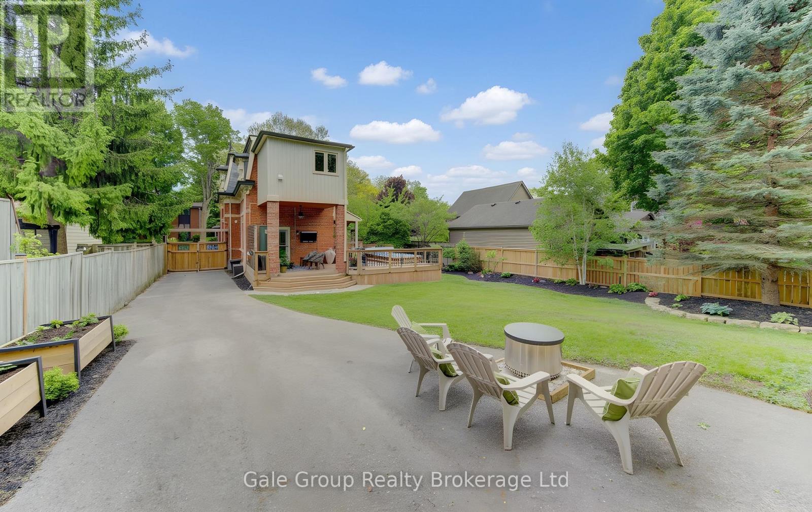 257 LIGHT STREET - 34