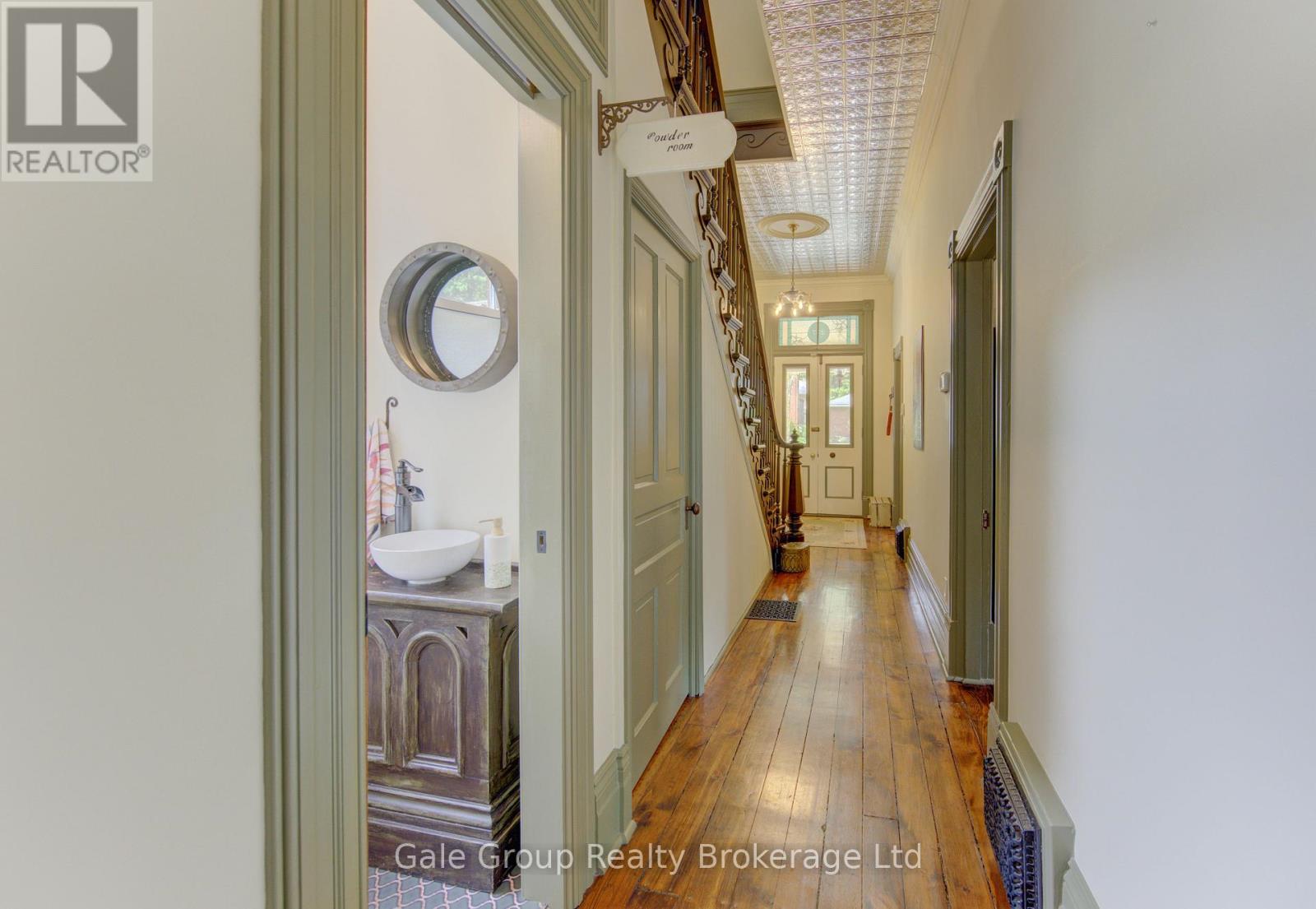 257 LIGHT STREET - 7