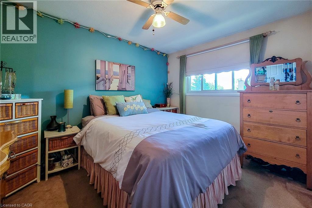 1 GREENWOOD Avenue - 26