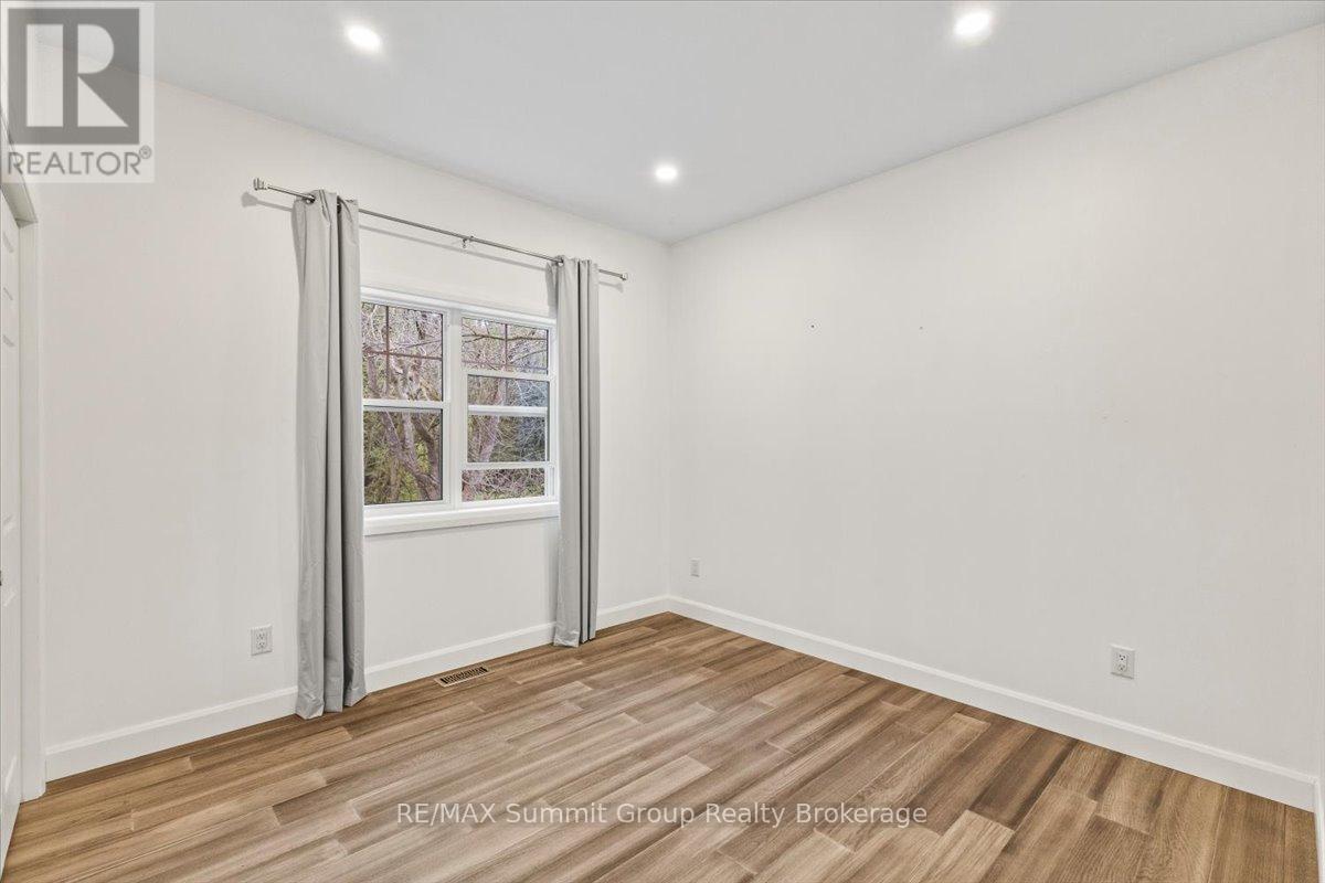 187 PELLISIER STREET - 13