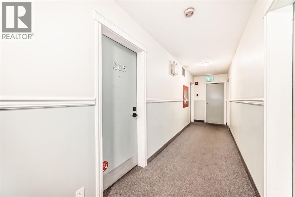 #205 626 2 Avenue NE - Image 3