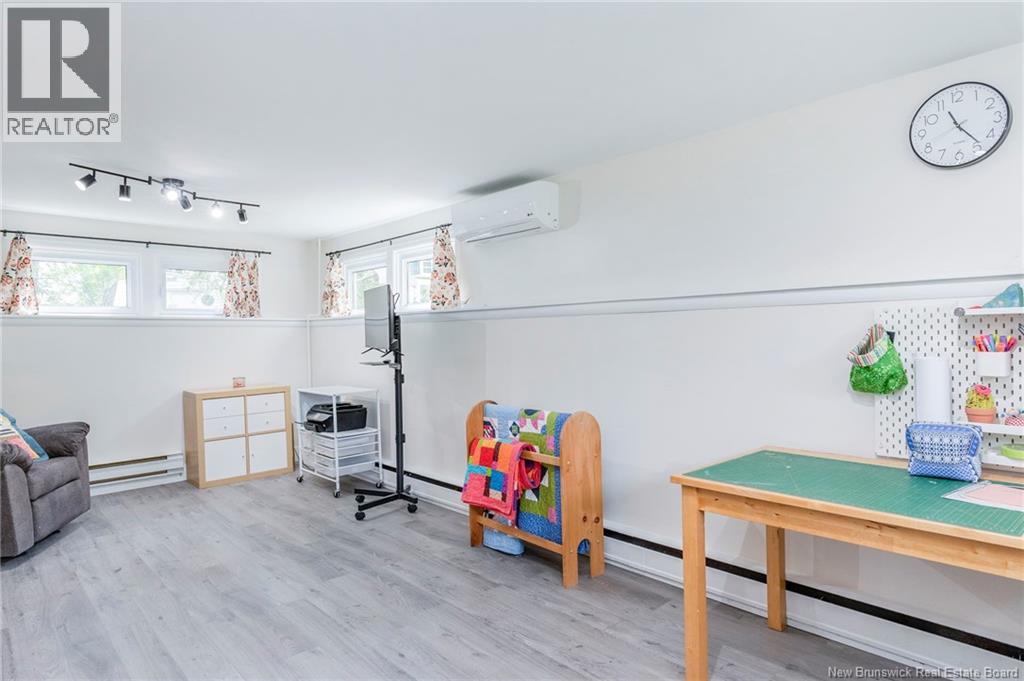 216 Canterbury Avenue - 15