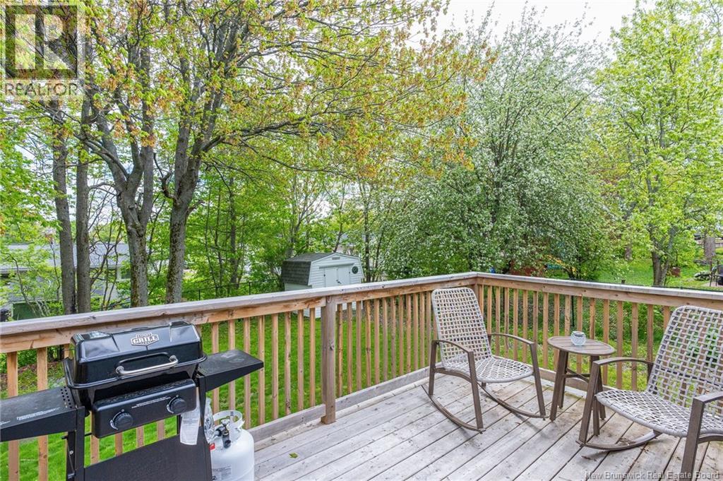 216 Canterbury Avenue - 26