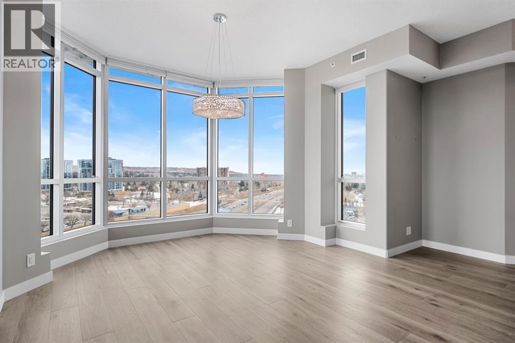 #1205 32 Varsity Estates Circle NW - 10