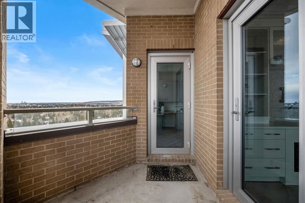 #1205 32 Varsity Estates Circle NW - 33
