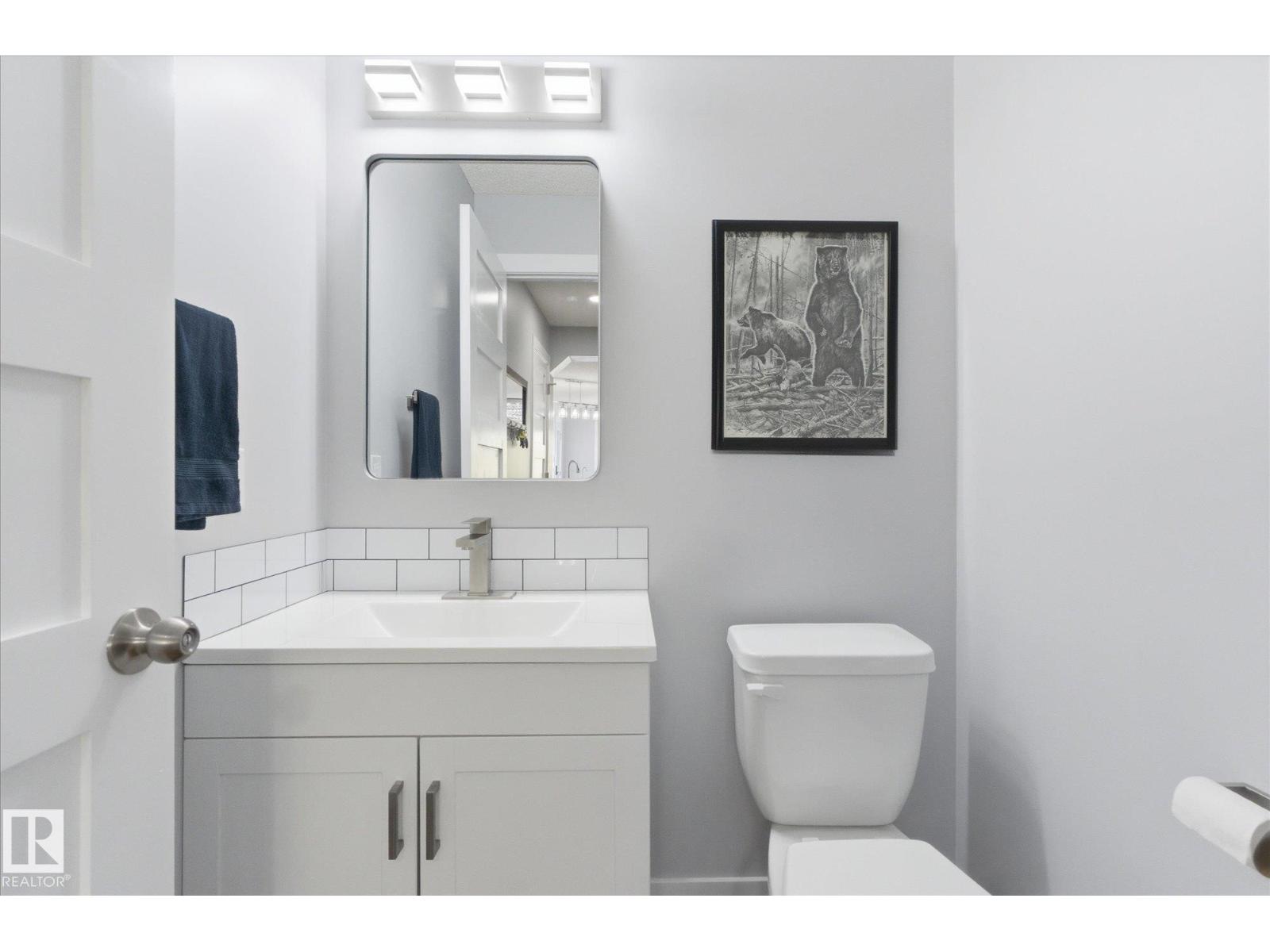 3948 42 ST NW - 25
