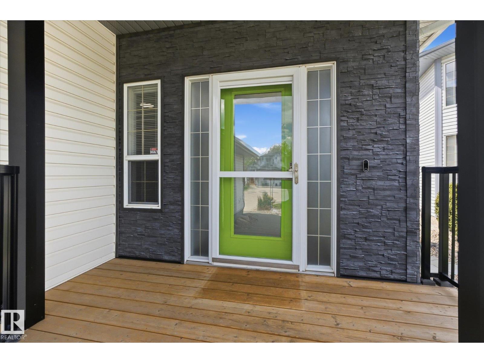 3948 42 ST NW - 6