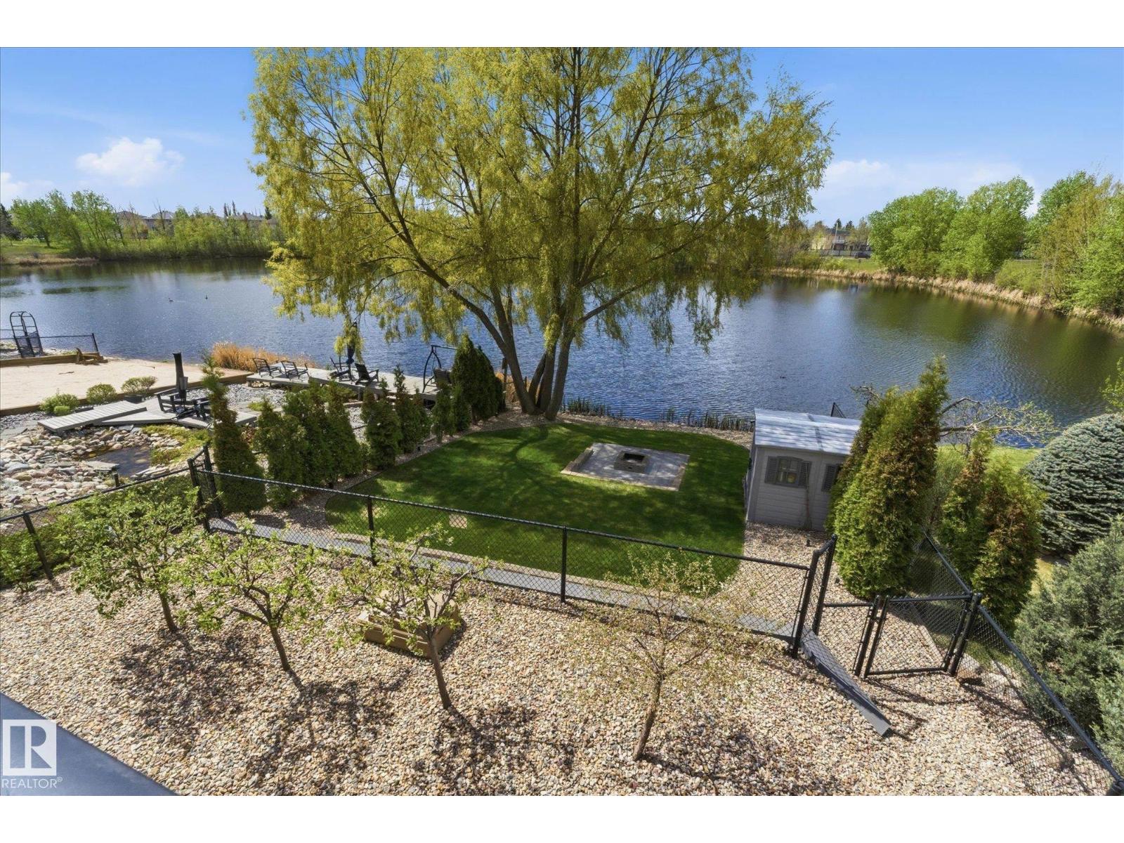 3948 42 ST NW - 61