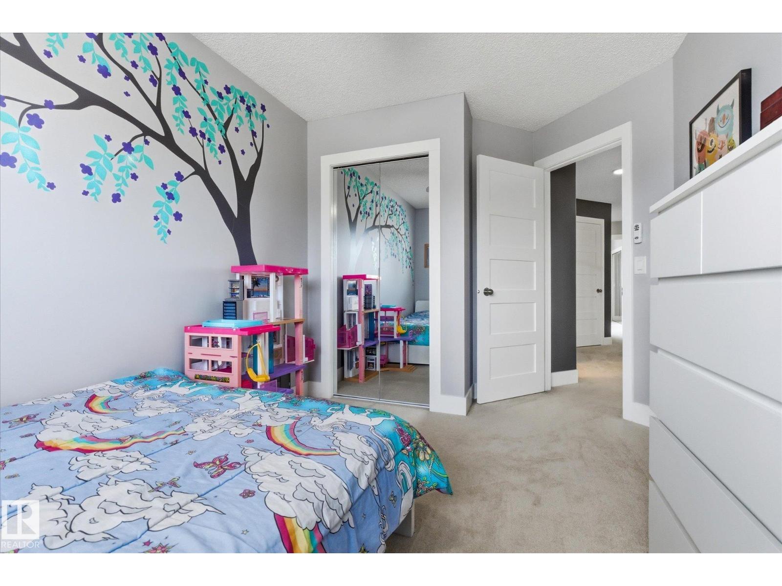 3948 42 ST NW - 37
