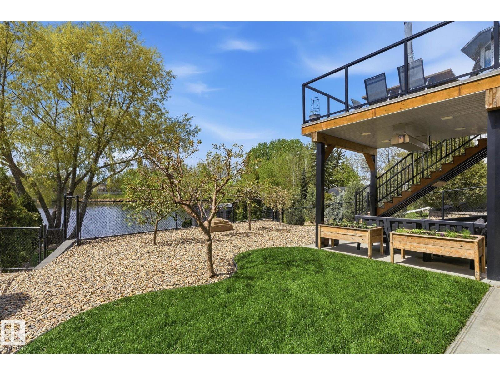 3948 42 ST NW - 65