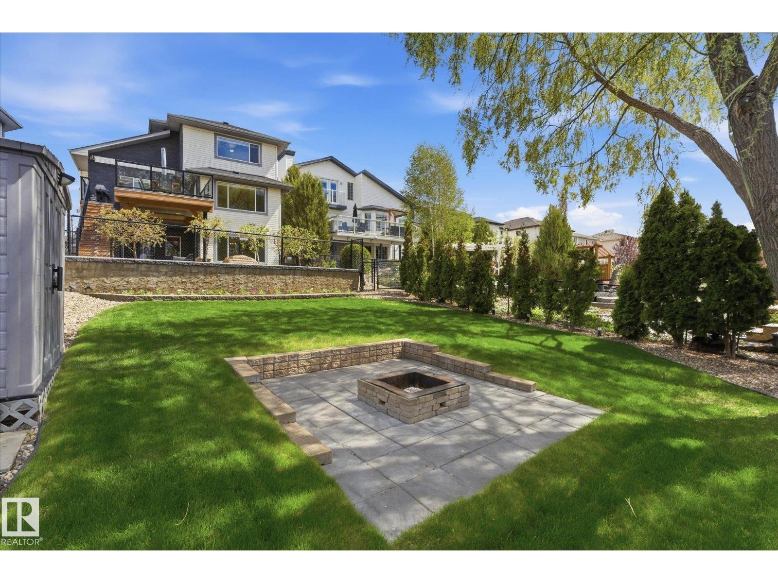 3948 42 ST NW - 68