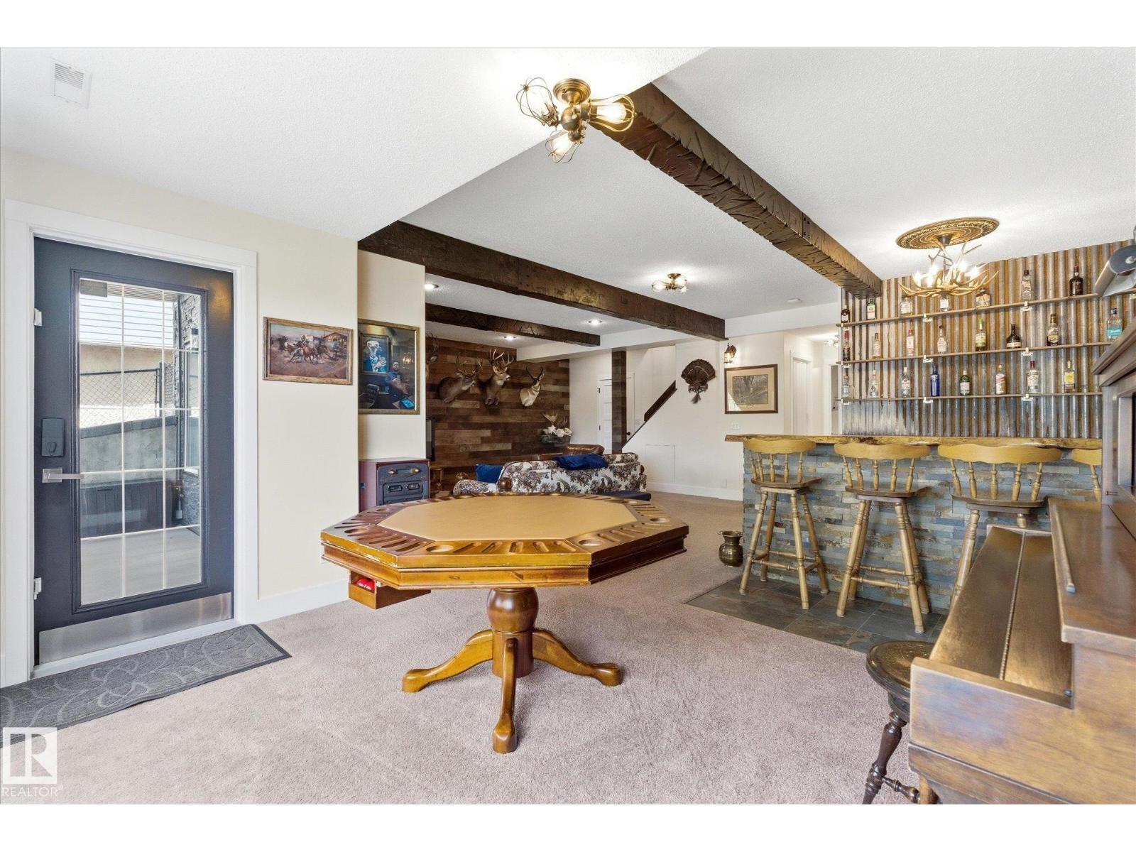 3948 42 ST NW - 45