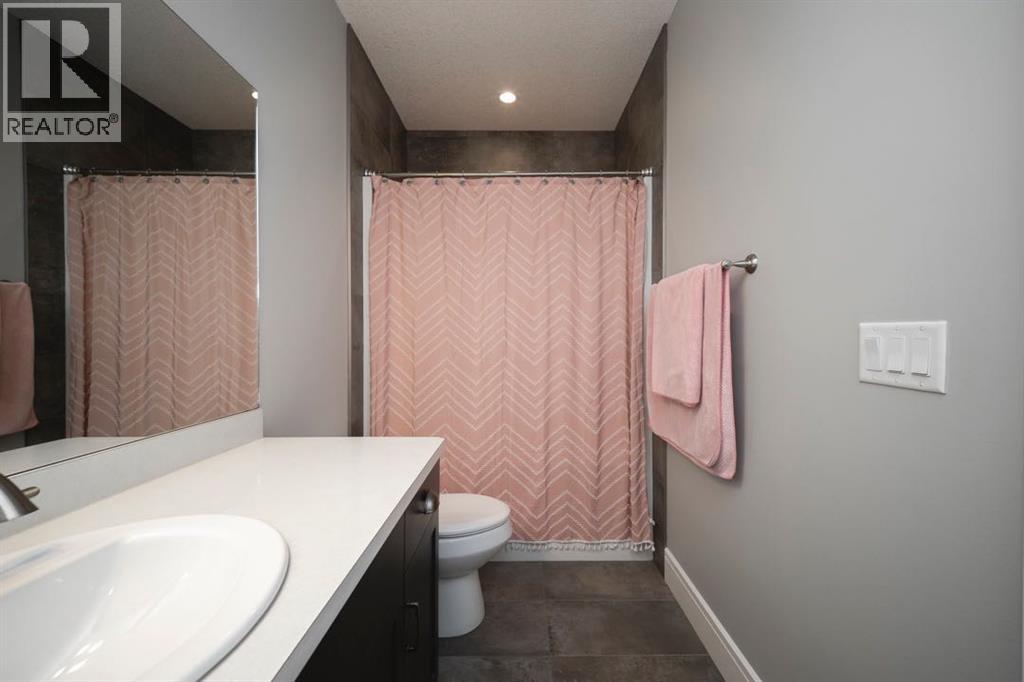 121 Roy Lane - 35