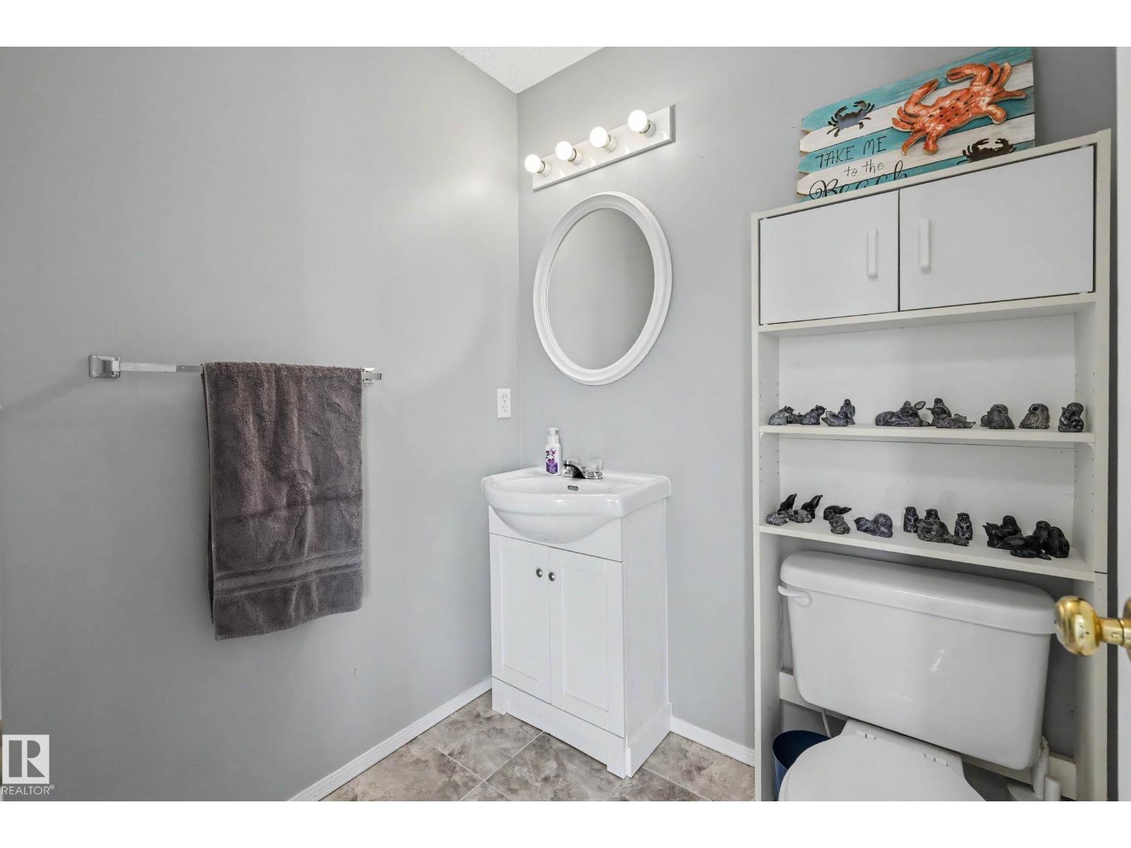 2123 36 AV NW - 18
