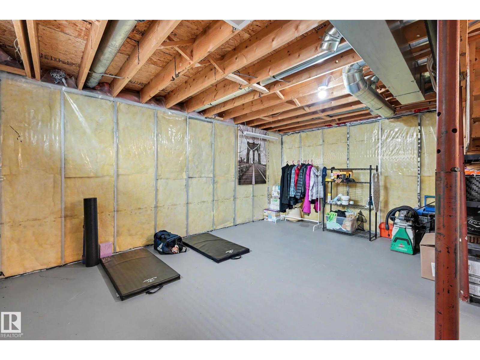 2123 36 AV NW - 30